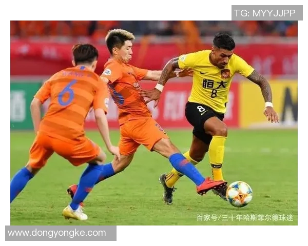 广岛挑战广州恒大亚洲足球巅峰对决引发球迷热议与期待 广岛挑战广州恒大亚洲足球巅峰对决引发球迷热议与期待